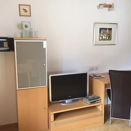 Haus-nummer 355 Bei Renate & Roland Appartement *