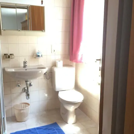 Haus-Nummer 355 Bei Renate & Roland Apartment *